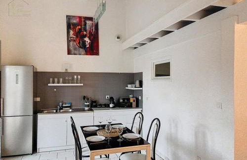 T4 lumineux proche du port et du théâtre - Photo 9