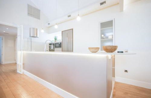 Duplex de lujo junto al Bernabéu Real Madrid - Foto 5