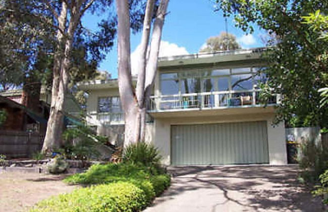 Eltham Retreat - Photo 49