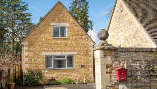 Augusta Cottage - Photo 1