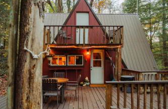 Waterfront A Frame with Dock Canoe Kayaks Family - Foto 27