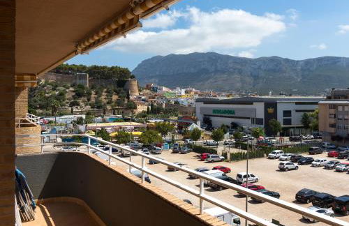 Beach Paradise Flat in Denia Centre w/ Large Pool - Foto 21