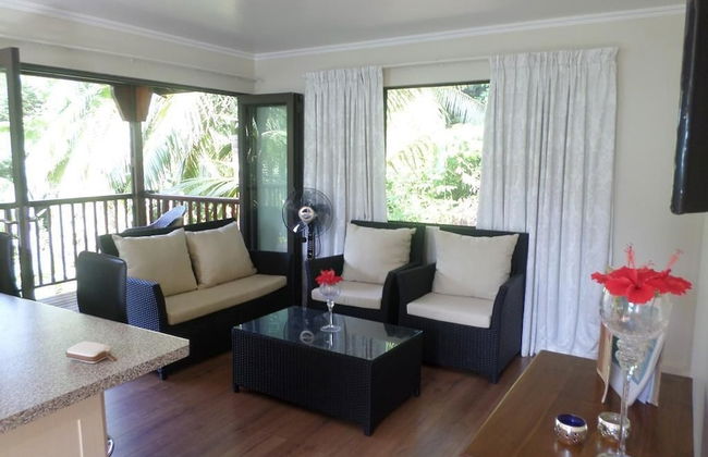 Hillside Retreat - Photo 9