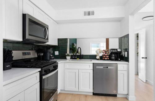 Fast Wifi Desks SoCo DT Zilker -Pet - Foto 24