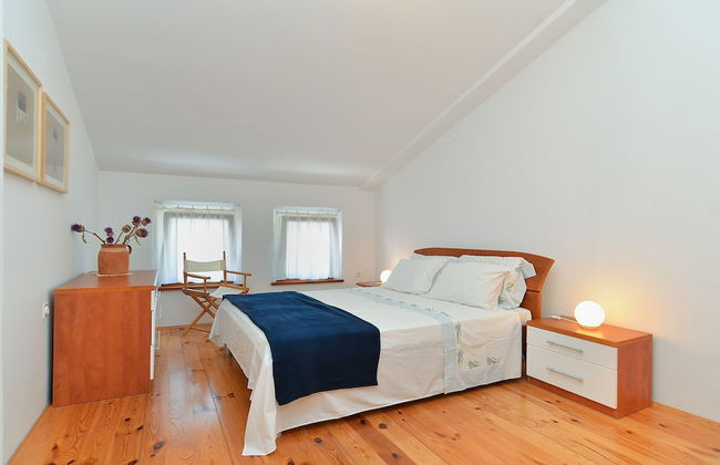 House 1953 - Photo 2