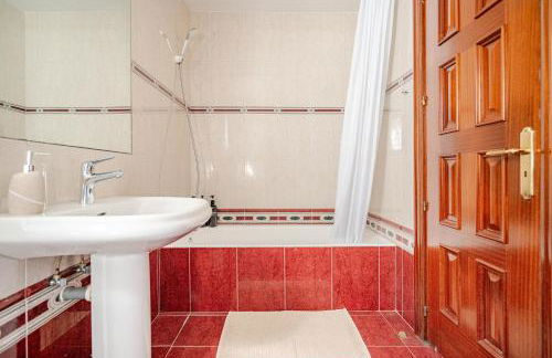 Gigantische Villa mit Meerblick, Panoramablick & Pool-Oase - Foto 33