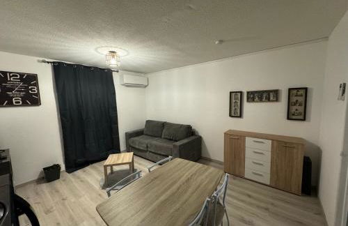 Studio avec terrasse vue sur cousson - Foto 24