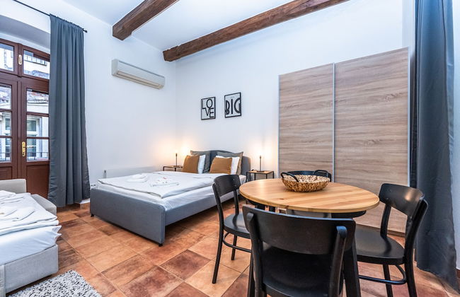 Charles Apartments in Old Town Prague - Photo 21