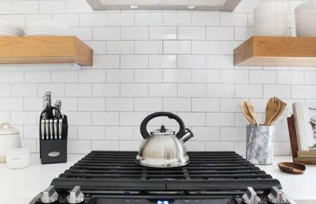 The Hadley House - Cozy Porch & Fenced in Backyard - Foto 32