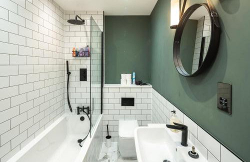 2BR Garden Flat Near Richmond & Stadium - Foto 8