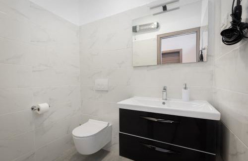 Villa Bella Vista for 8 people with sea view, heated pool & wellness - only 1,5 km from beach - Foto 17