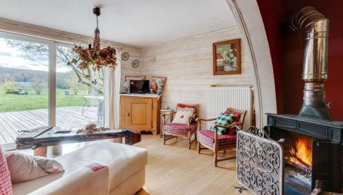 Holiday Home in Auvergne With Roofed Garden and Terrace - Foto 2