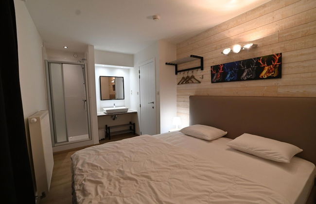 Lovely Holiday Home in Marche-en-Famenne with Hot Tub - Photo 6