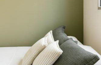 Apto 2 min Uberlândia Shopping, UMC, Leroy Merlin, Unitri c Ar condicionado - Foto 43