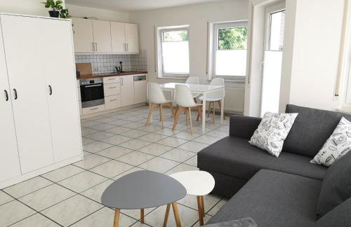 Familienfreundliche Ferienwohnung mit Wohlfühlbalkon und kostenlosem Parkplatz nahe Messe und Bodensee - Foto 1