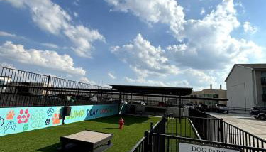 1BR Pool View Gym Near Austin Domain Vibes - Foto 5