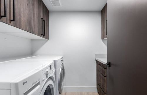 3BR Retreat with Heated Pool, BBQ and Mountain Views - Foto 67