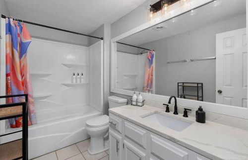 That 70s House -Fun 6 Bedroom W Pool & Game Room - Foto 71