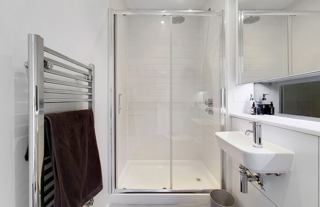 Stay in Style Modern 2 Bed Apartment - Foto 13