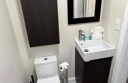 Peaceful waterfront home minutes from Legoland, Fl - Foto 29