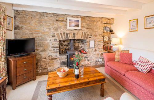 Stone Roof Cottage - Photo 2