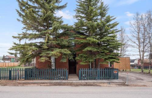 The Red Brick House - Photo 11