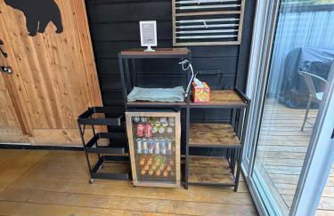 The Honey Bear Cabin Jacuzzi EV Friendly Renovated - Foto 5