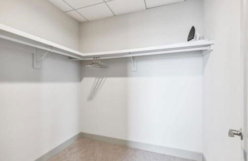 2BR Luxury Apartment Rooftop Pool & Gym - Foto 19