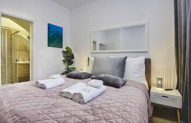 D&A Central Luxury Apartments - Photo 46