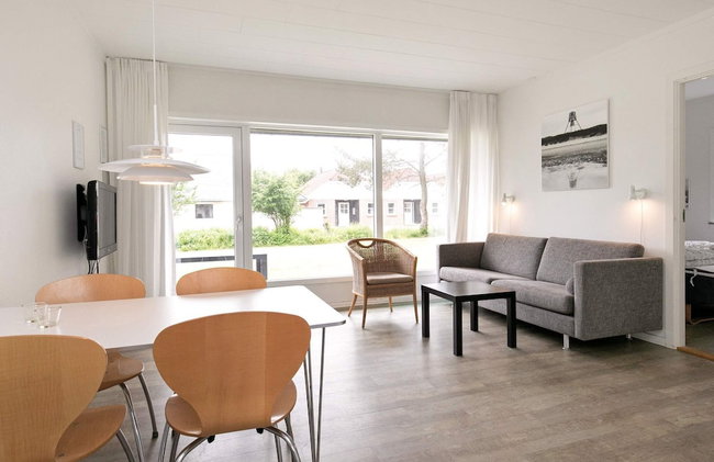 4 Person Holiday Park Home in Blavand - Foto 19