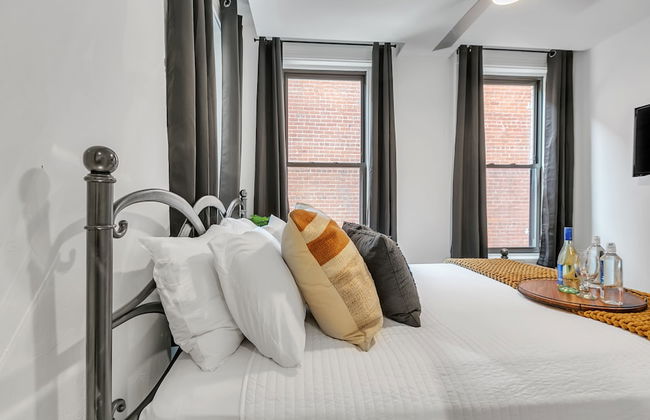 RESTAURANT on site. Walk to everything by RedAwning - Foto 3