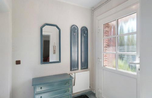 Idyllic Lakeside Cottage - Foto 18