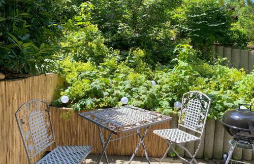 Gemütliches Apartment mit Terrasse in ruhiger Lage - Foto 1