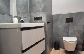 Towarowa Flowers Apartment, free parking, air-conditioning, self check-in 24h - Photo 34