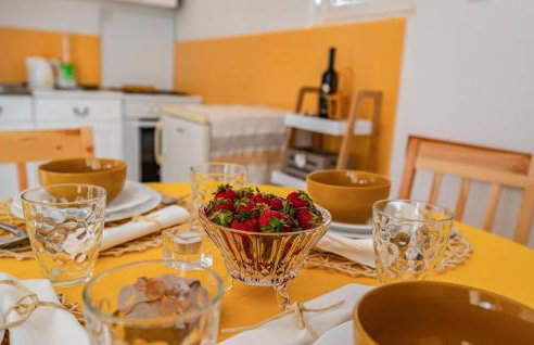 2 Bedroom Nice Home In Molat - Photo 23