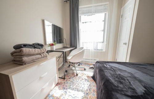 2 BD Next to Central Park - Photo 7