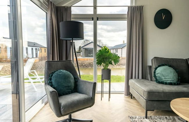 Tidy Chalet With Dishwasher, Near the River Maas - Photo 8