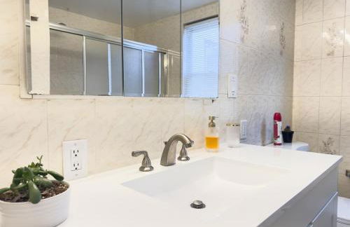 Huge Place Minutes from NYC Parking Available - Foto 33