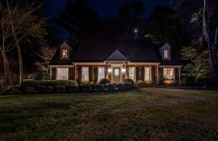 The Kirby House: King Bed, Hot Tub, Game Rooms, Gym - Foto 12