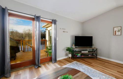 Natures Retreat Renovated with Quiet Pond Views - Foto 8