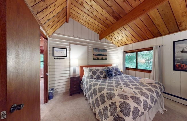 Treehouse Home Brought to you by GetAway Vacations - Photo 9