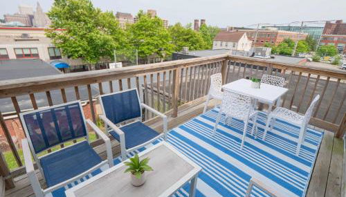 Jennifer's Penthouse 2 Floors - Amazing City View! - Foto 3