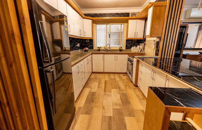 Oak Orchid Opulent 2 BR Apartment with Walk-in Closet - Foto 16