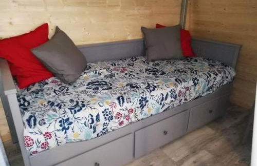 Studio MARMOTTE FONT-ROMEU 4 personnes avec balcon Résidence VAL SOLEIL entièrement rénové en juin 2021 place de PARKING & WIFI gratuit , draps & serviettes de toilettes non inclus, sabanas y toallas no incluidos - Foto 5