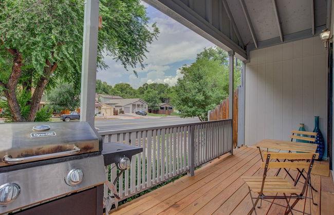 Pet-friendly 4 BR Family Stay Near Downtown - Foto 24