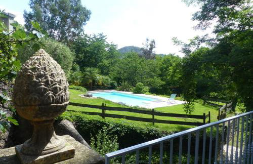 Lovely house with grass garden, shared swimmingpool, next to the river Ardèche - Foto 61