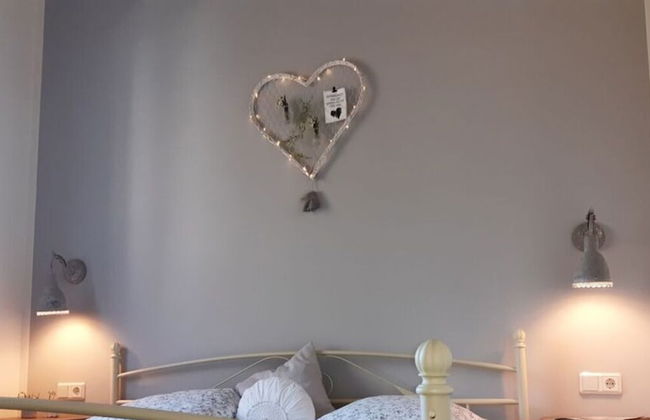 Northern Lights Modern Retreat - Photo 1