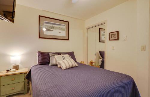 Beachfront Onekama Vacation Rental with Balcony! - Foto 11