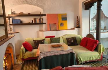 La Calleja - Photo 1