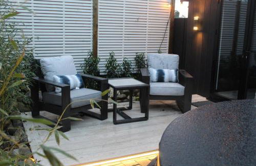 Caban Y Tan Ffawydd Luxury couples retreat with private Wood Fired Hot Tub - Foto 21